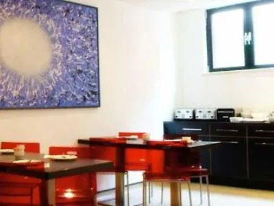 Avni Kensington Hotel 3*