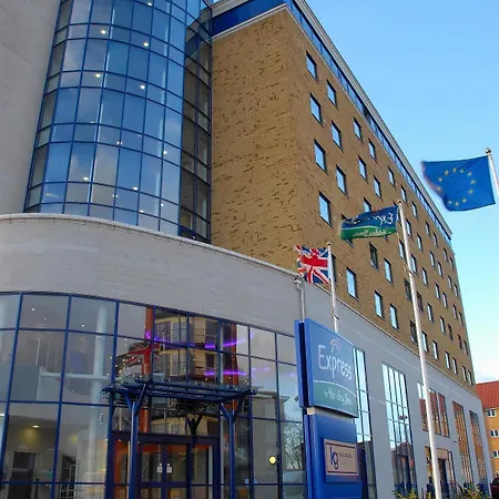 Hotel Holiday Express - Newbury Park, An Ihg 3*