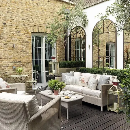 Haymarket Hotel, Firmdale Hotel