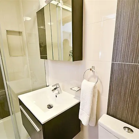 Hotel Kings Cross 3*