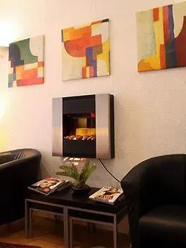 The Melita 4*