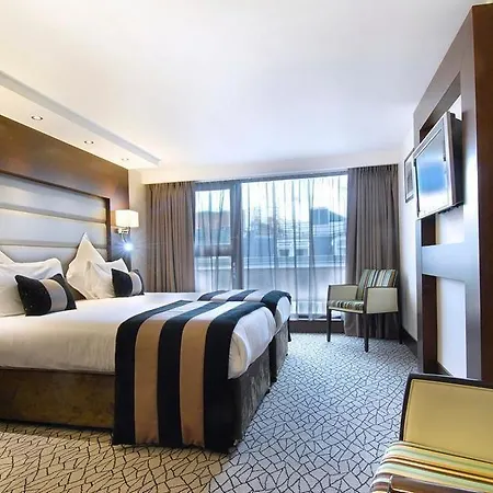Hotel Park Grand Kensington