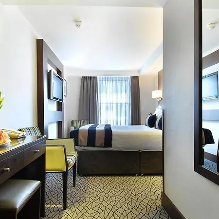 Park Grand Kensington