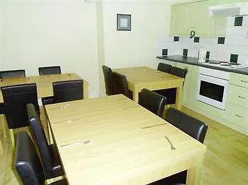 מלון Pacific London Heathrow 2*