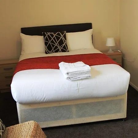 Hotel Manor House London Woodford