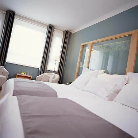 Cumberland Apartment *