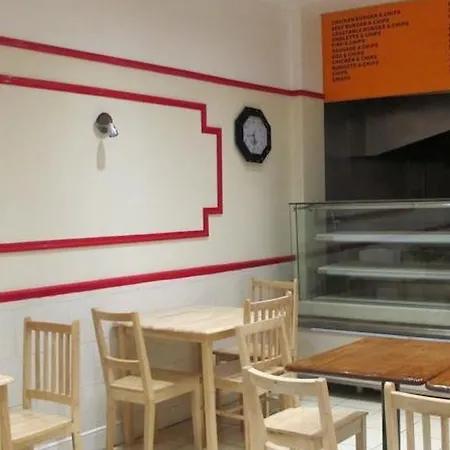 Bed & Breakfast A To Z 2*