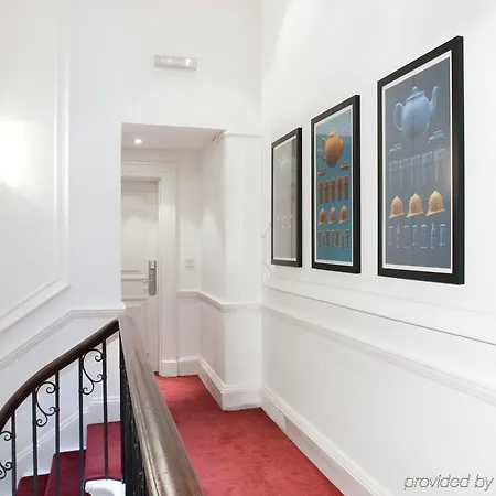 17 Hertford Street