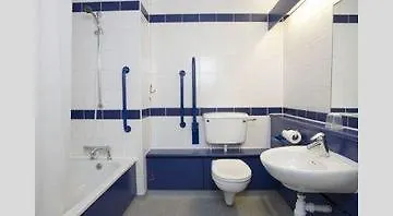 Travelodge Battersea Londra