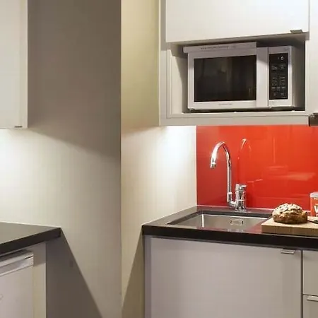 Hotel apartamentowy Citadines Trafalgar Square 4*