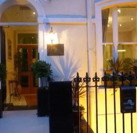 Hotell Avon 2*