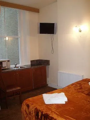 Kensington Guest house 3*