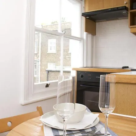Irwin At Notting Hill