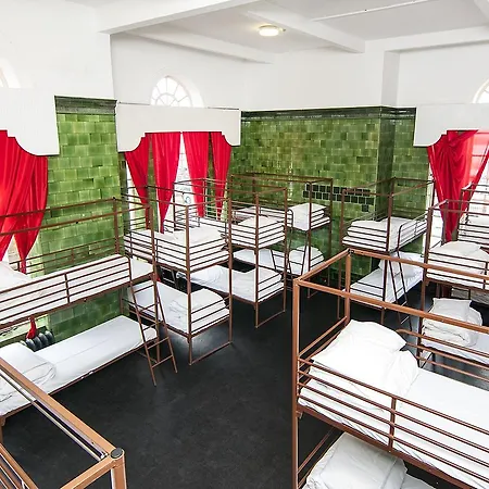 Rest Up Hostel