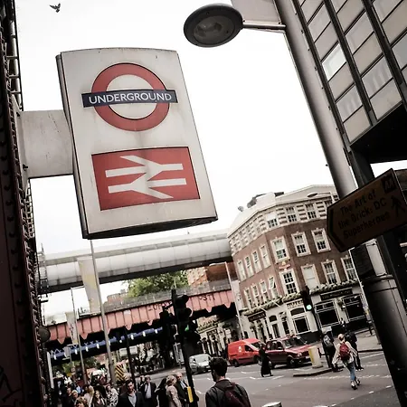 The Wellington 3* Londres