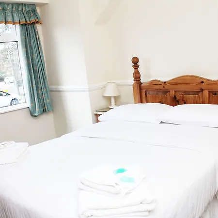 Hotel Gidea Park 3*