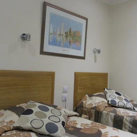 Belvedere Hotel 2*