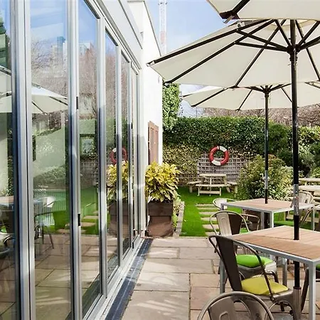 Locanda The Pilot 3*