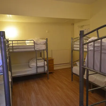 Barkston Earls Court * London