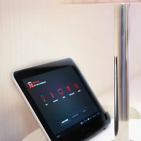 Citizenm Tower Of 4*