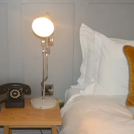 Otel The Brook Londra