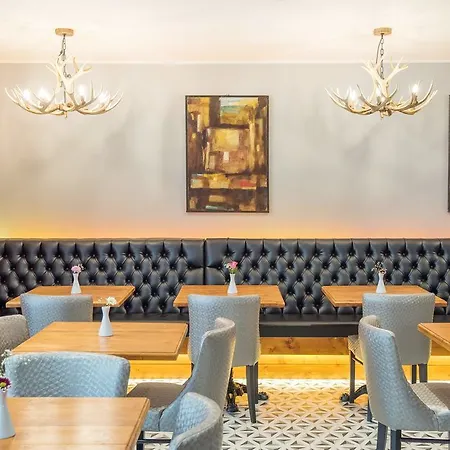 Docklands Hotel 3*