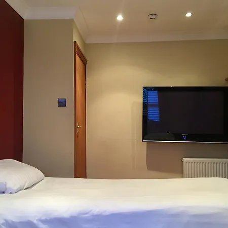 Hotel Excelsior 2*