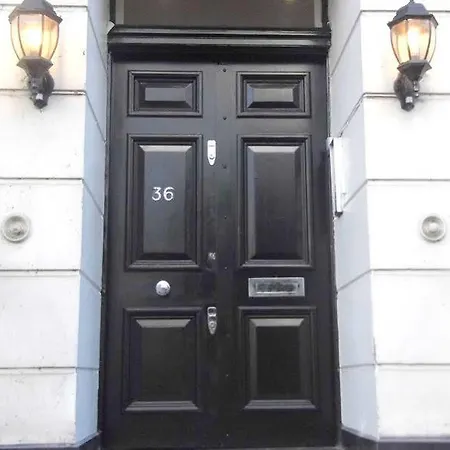 Inn 36 Hyde Park Gate