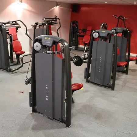 Oyo Lansdowne Szálloda 2*
