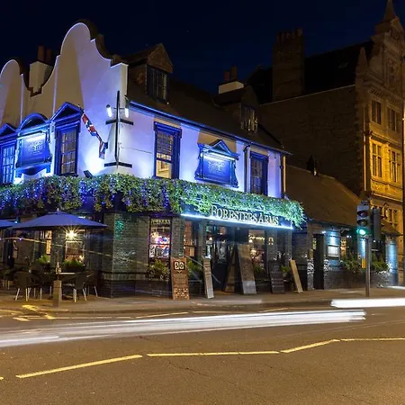 Hotel The Foresters Arms 4*