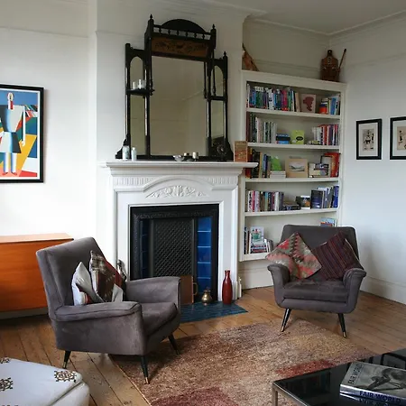 Brixton Oasis Holiday home *