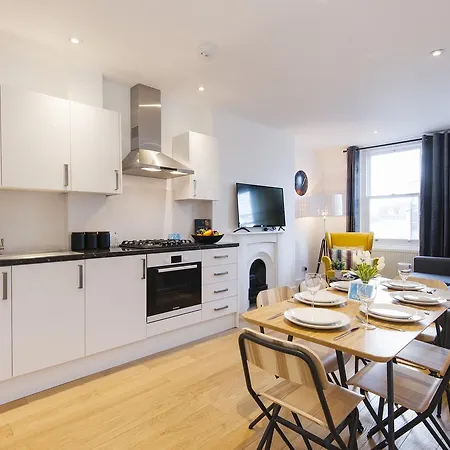 The North End Road Apartment