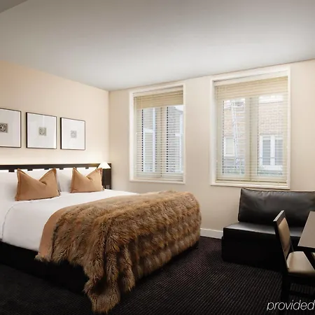 The Resident Soho 4*
