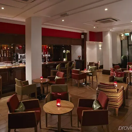 Hotel Thistle Trafalgar - Leicester Square