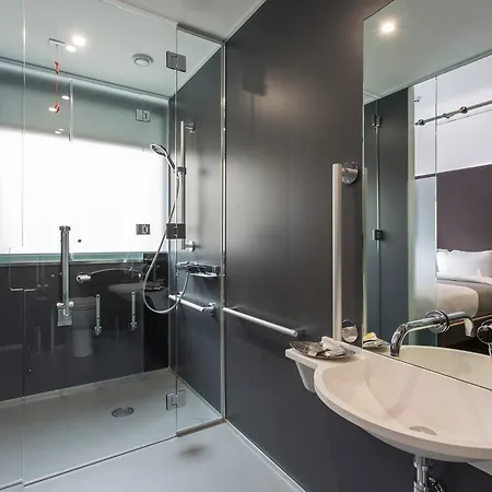 Hotel The Z 3*