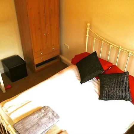 Balfern 2* London