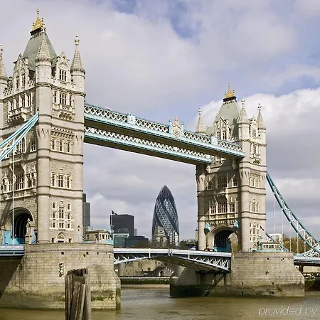 Ibis Styles London Hotel