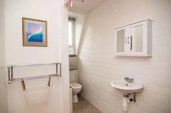 Hotel Wharf - Vintage Central