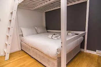 Hotel Wharf - Vintage Central London