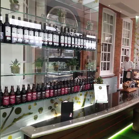 Hotel Du Vin Cannizaro House Wimbledon London