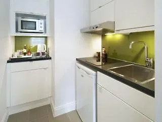 Hotel Citadines South Kensington 3*