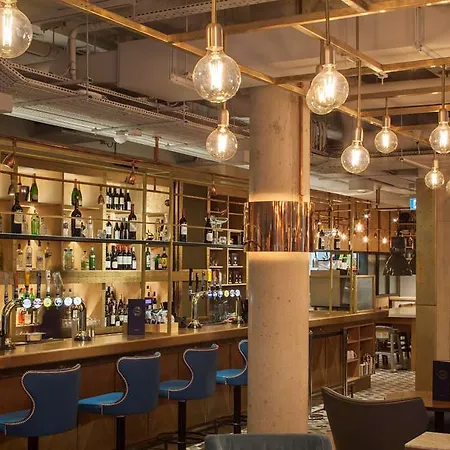 Doubletree By Hilton London Kingston Upon Thames Hotel