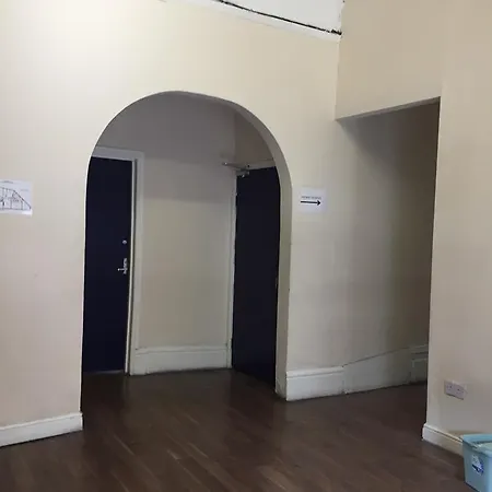 Hostel Ordnance London