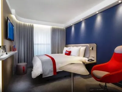 Hotel Express - London Heathrow T4 By Ihg