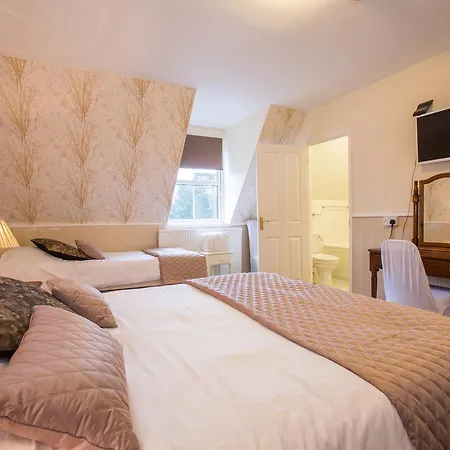 מלון The Manor At Bickley 3*