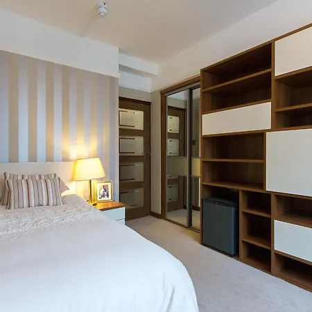 Vincent House 3* London