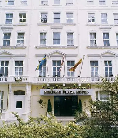 Hotel Norfolk Plaza 3*