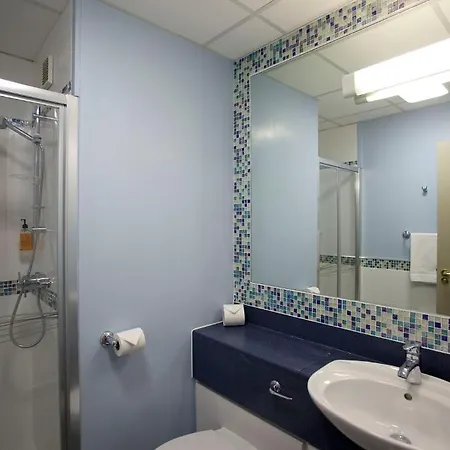 Hotel West Ham United 3*