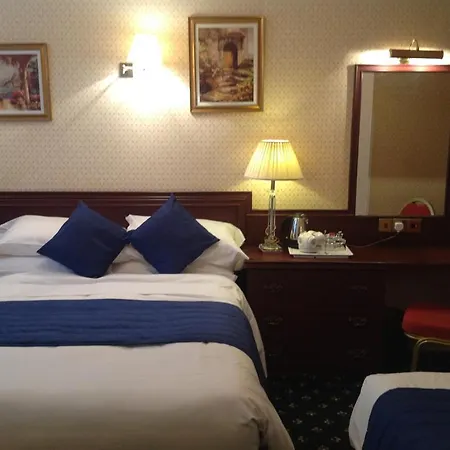 Hotell Avon 2*