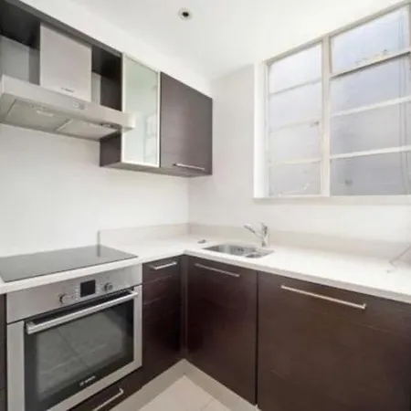Portman Square Apartments Apartment London